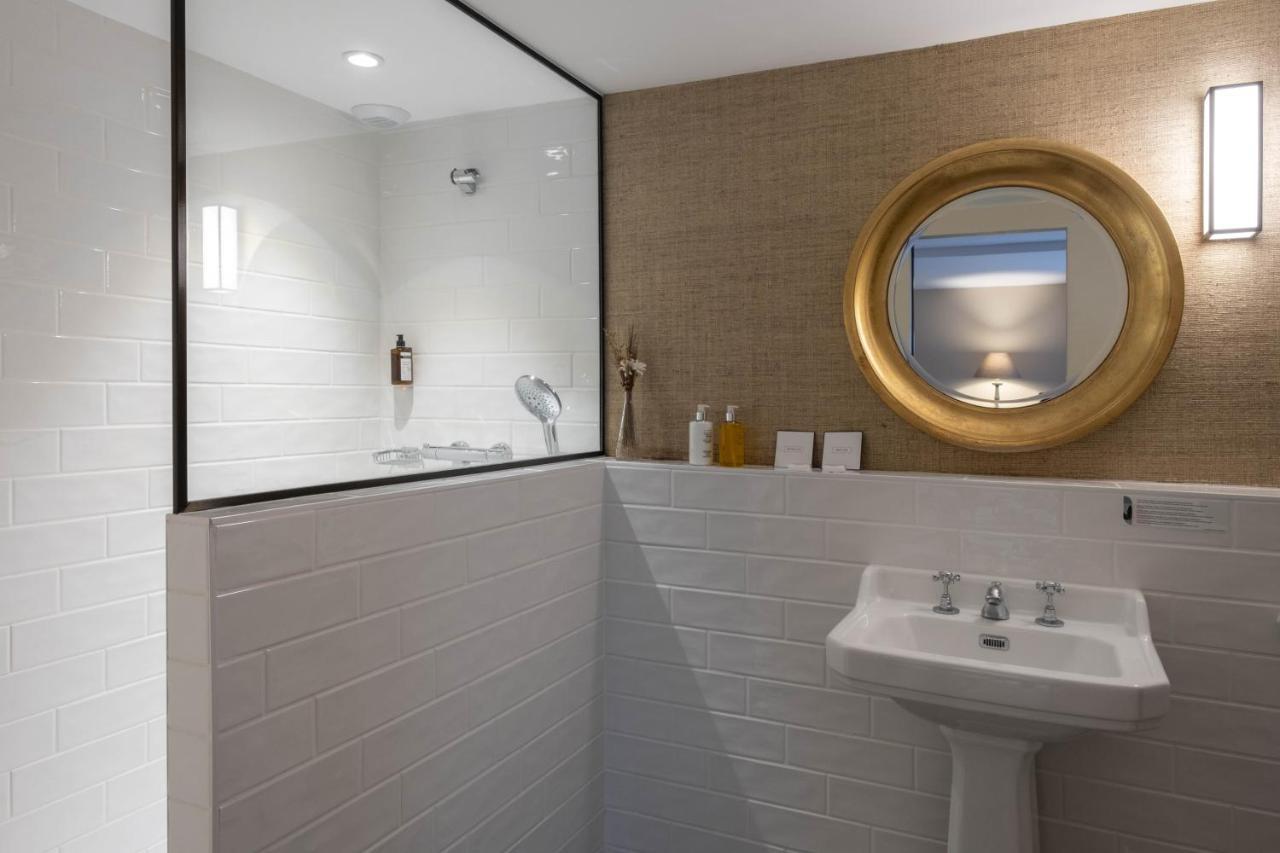 Les Demeures De Varennes, Bw Signature Collection 4*